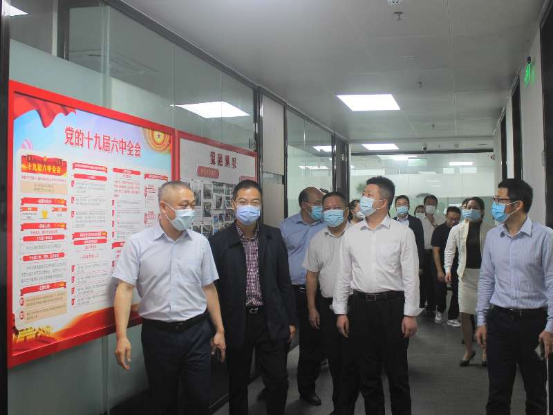 市國資委副主任葉丹、張新剛率隊調(diào)研珠海建工集團(tuán)